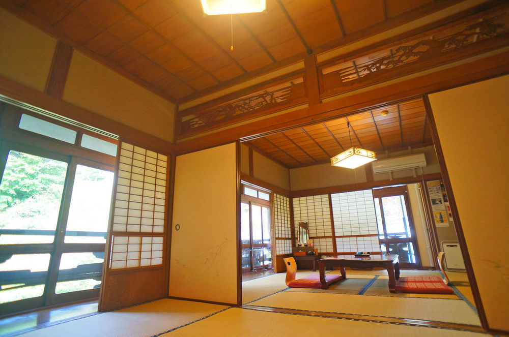 Takaosou Hotel Yufu Exterior photo